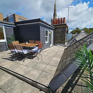 Cityscape Haven: 1 Bedroom With Terrace And View , Bournemouth United Kingdom