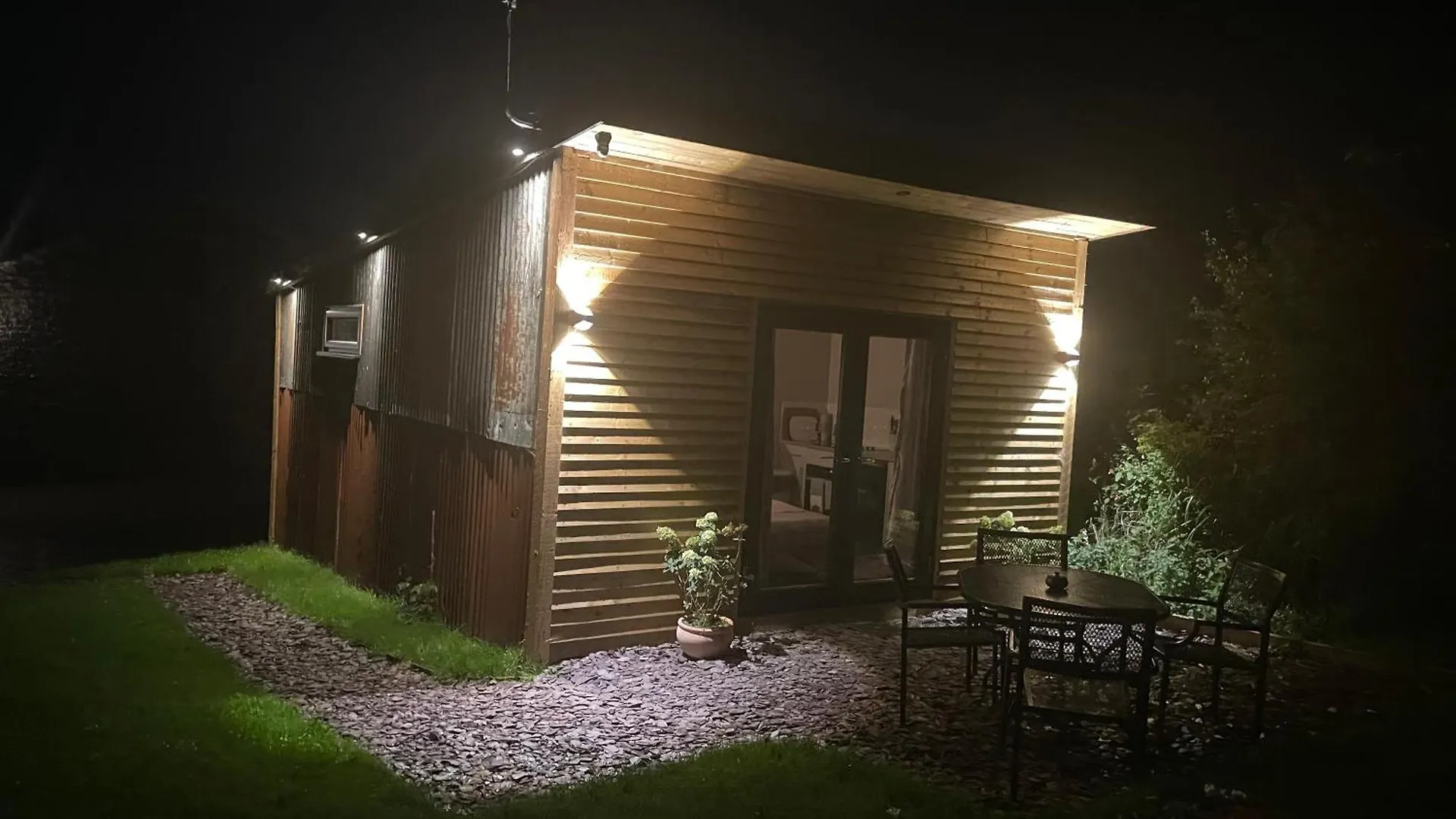 Beautiful Self-Catering Cottages, Ribble Valley contacts
